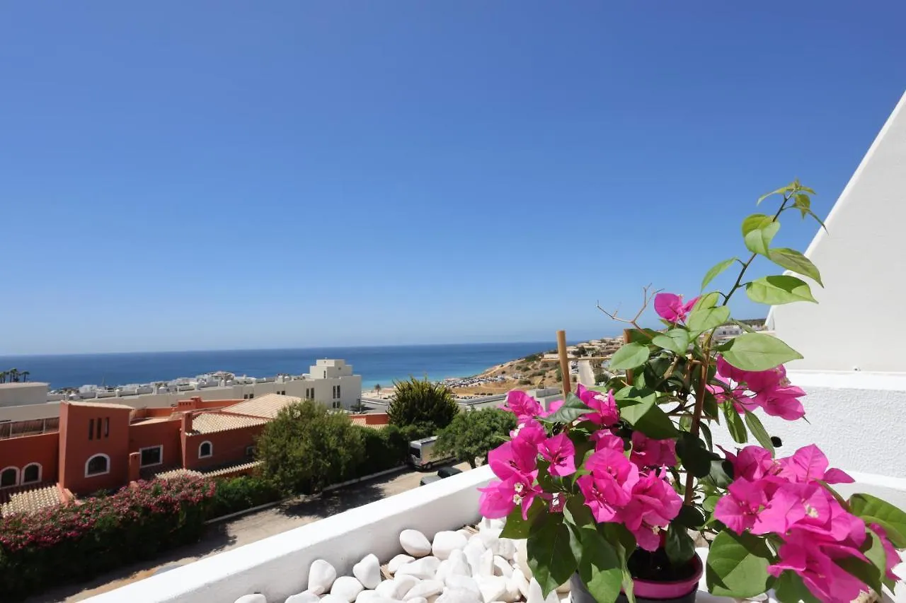 Beachfront Apartments - Amazing Ocean View لاغوس