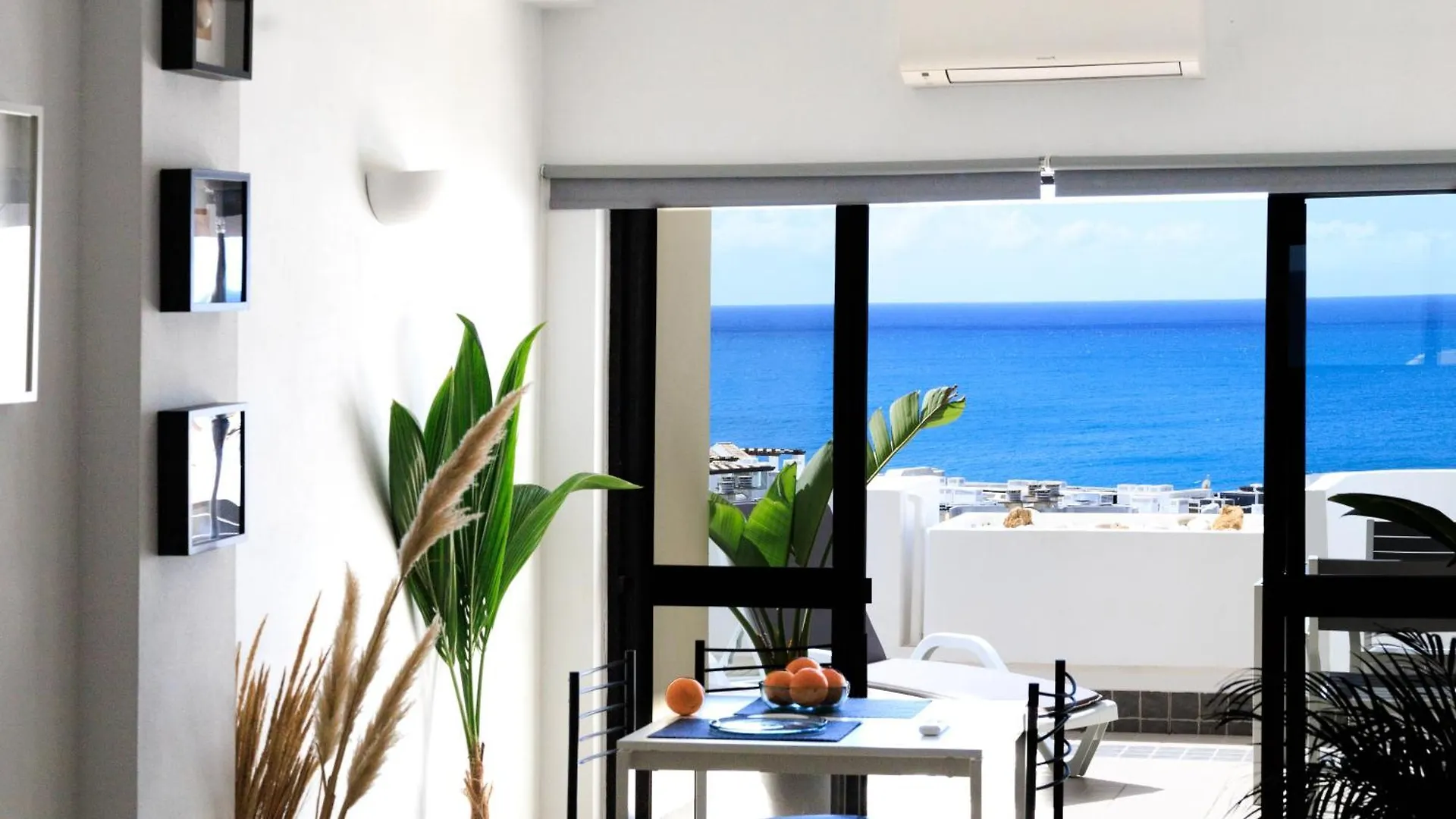 Beachfront Apartments - Amazing Ocean View لاغوس
