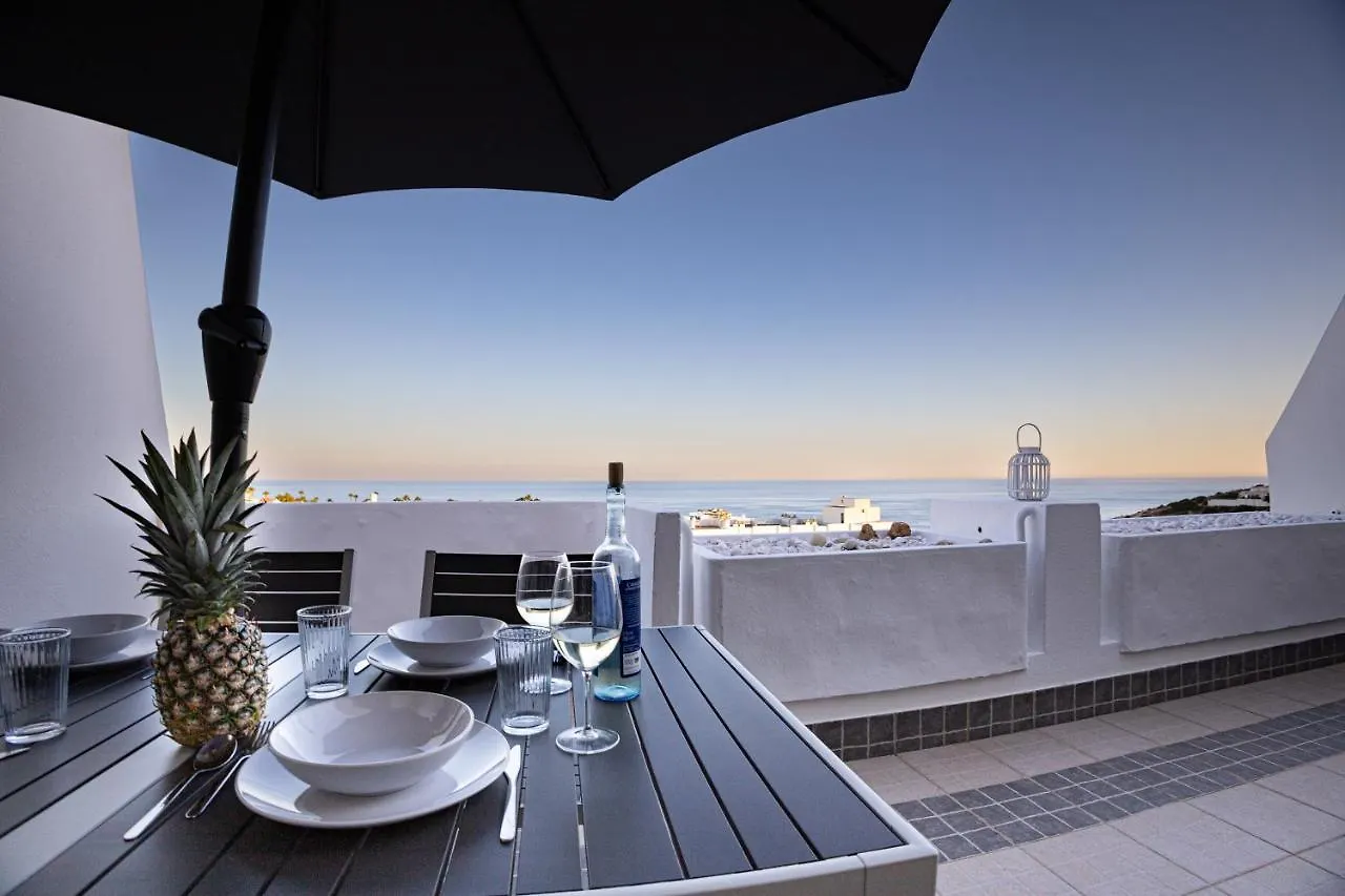 Beachfront Apartments - Amazing Ocean View Lagos
