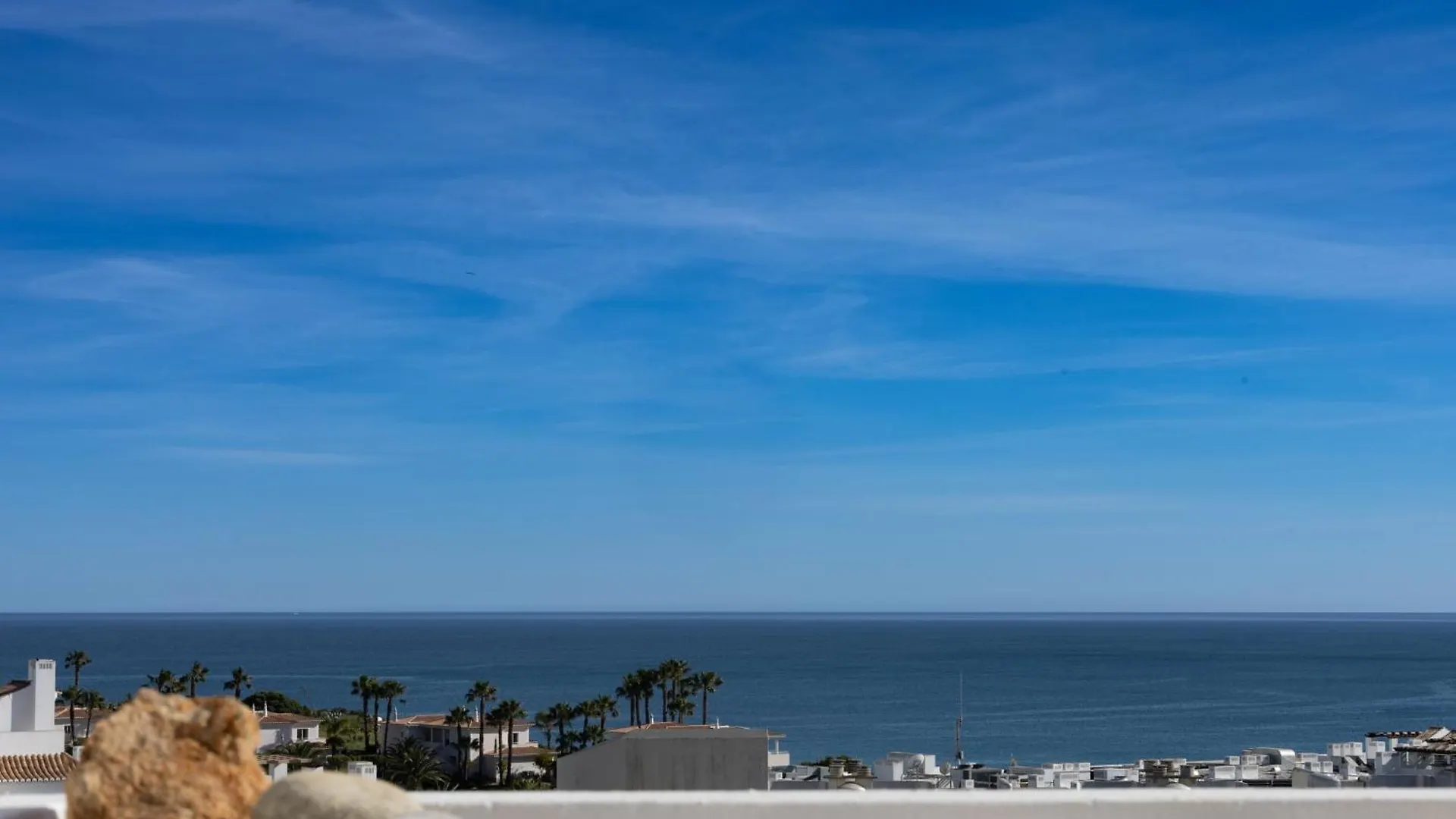 Beachfront Apartments - Amazing Ocean View Lagos